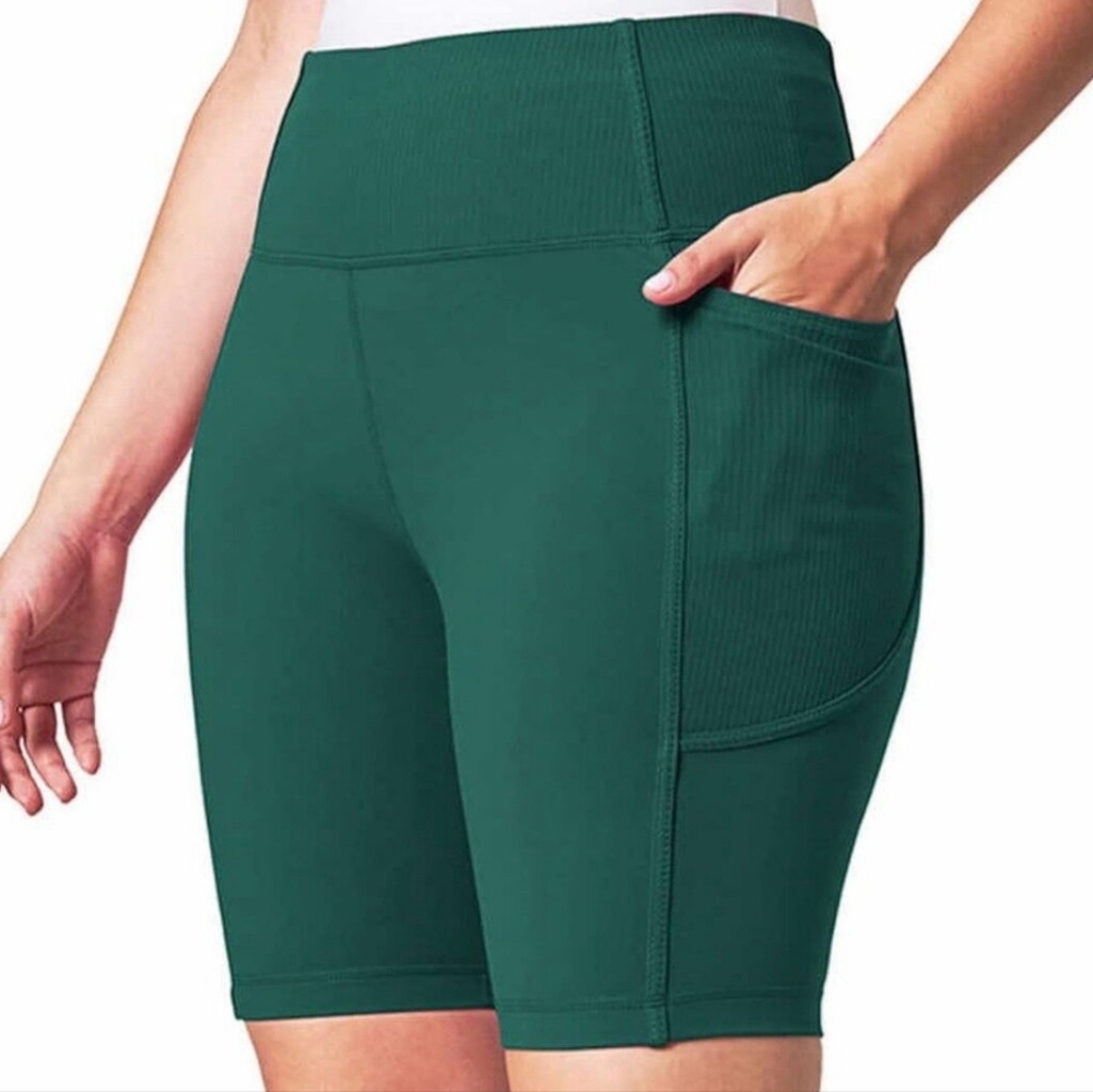 Mondetta Performance Luxury Green Biker Shorts With Pockets Women's Size Small